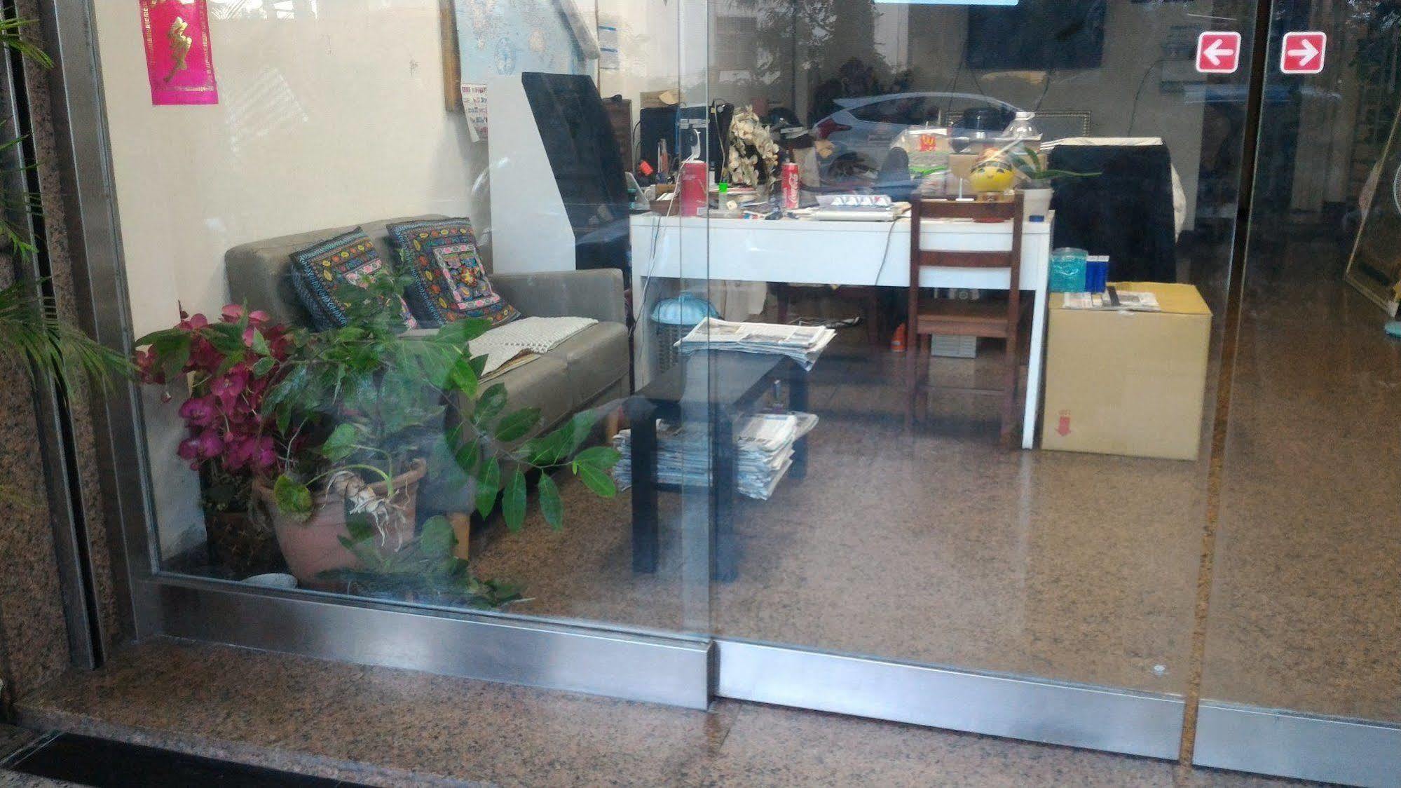 Taitung Travel Hostel Ngoại thất bức ảnh
